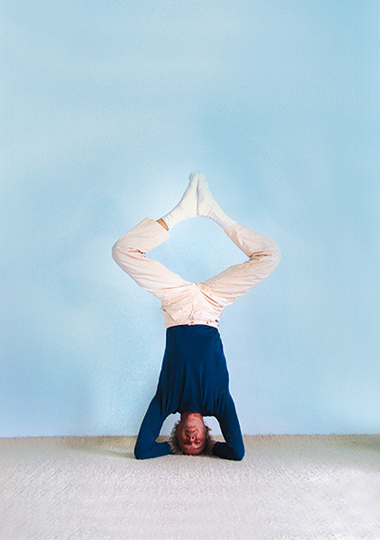 Headstand with legs in diamond shape