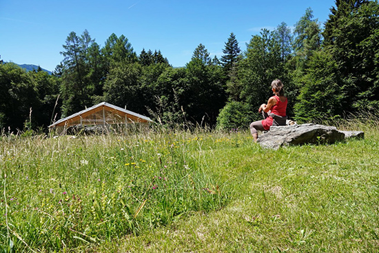 Naturlandschaft bei der Sonnenoase in Naone als Sinnbild der aperonalen Weisheit und Logik der Natur.